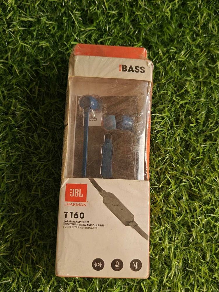 JBL T160 In-Ear Headphones blue