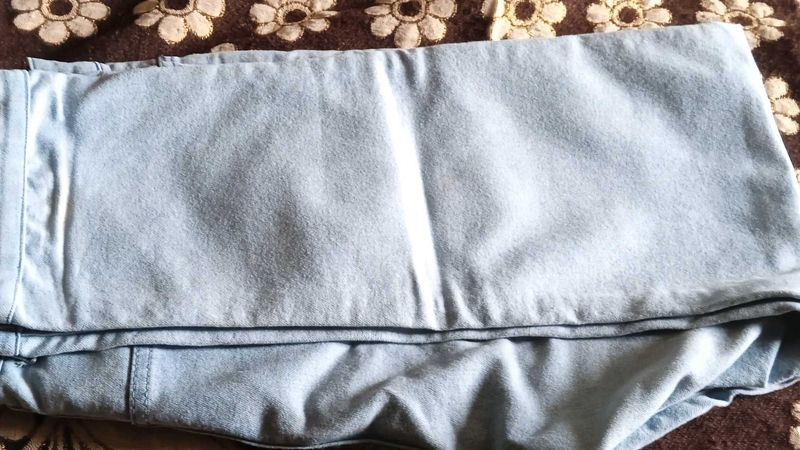 Light Wash Denim Jeans