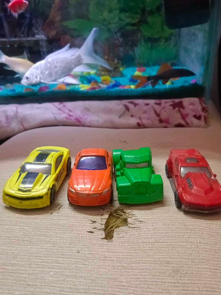 Set of 4 hot wheels Toy Cars