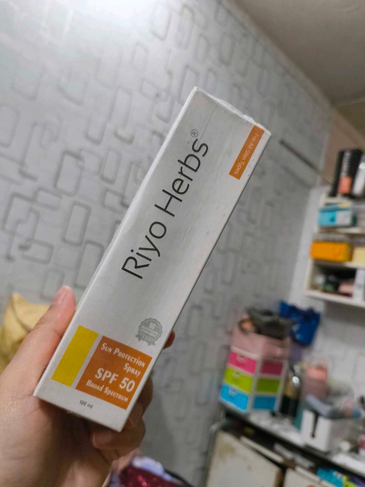 (Sealed) Riyo Herbs Sunscreen Spray