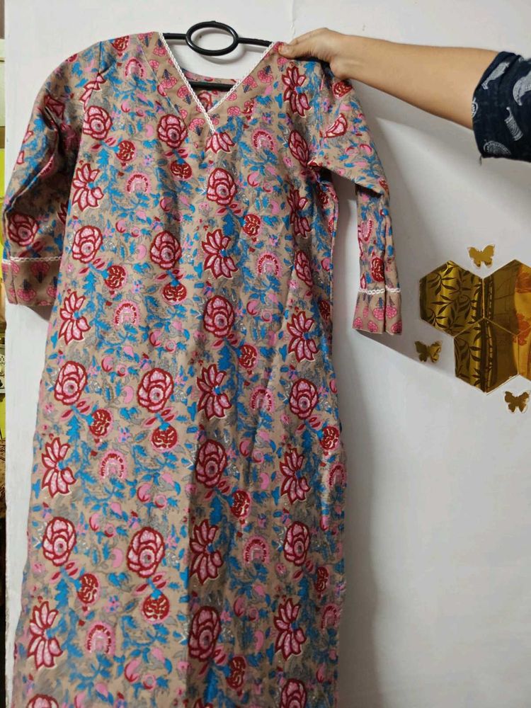 KURTA AND PANT SET