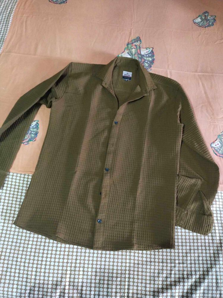 Men's Textured Long Sleeve Shirt