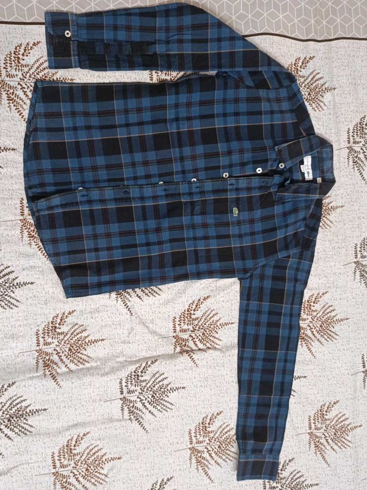 Men's Blue Plaid Button-Down Shirt