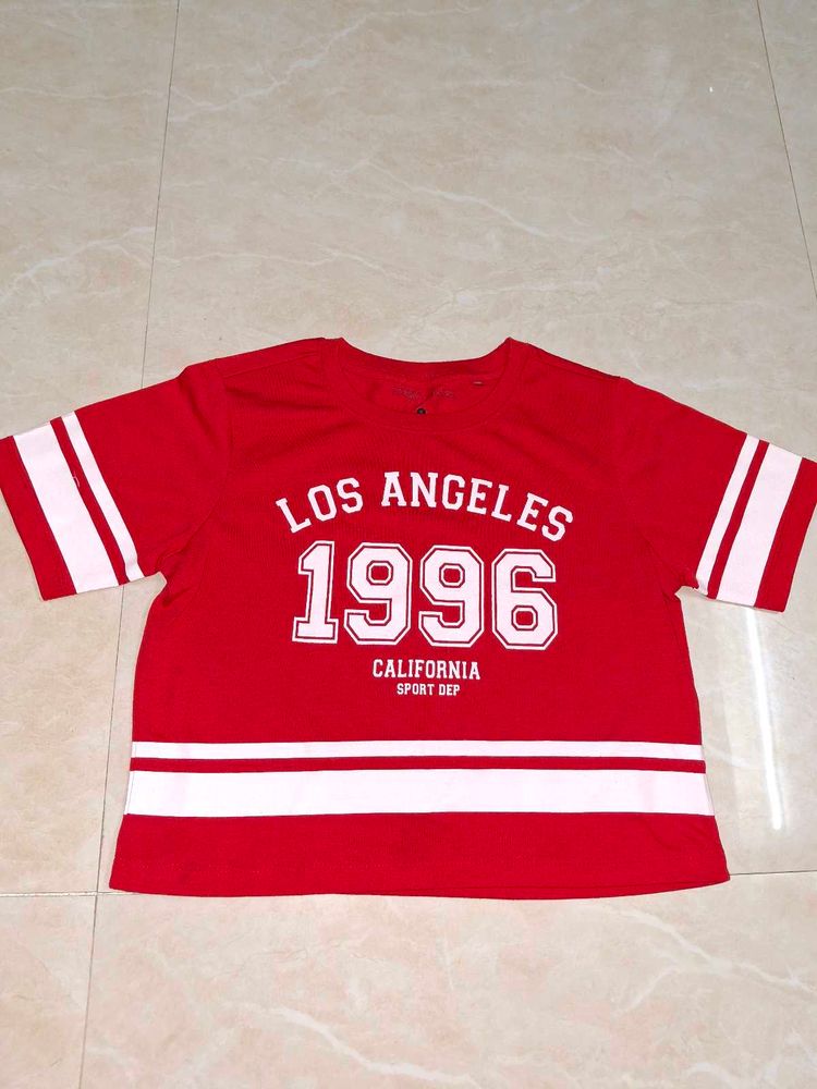 Cropped T-shirt