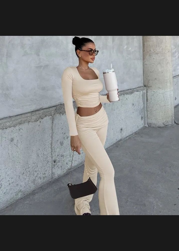 Newme Cream Ruched Long Sleeve top