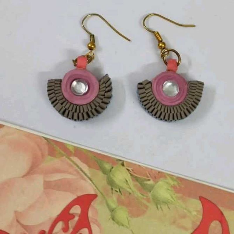 Handmade Quilling Fan-Shaped Earrings