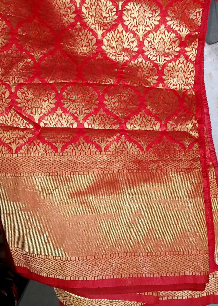 Beautiful Silk Red Saree😍😍