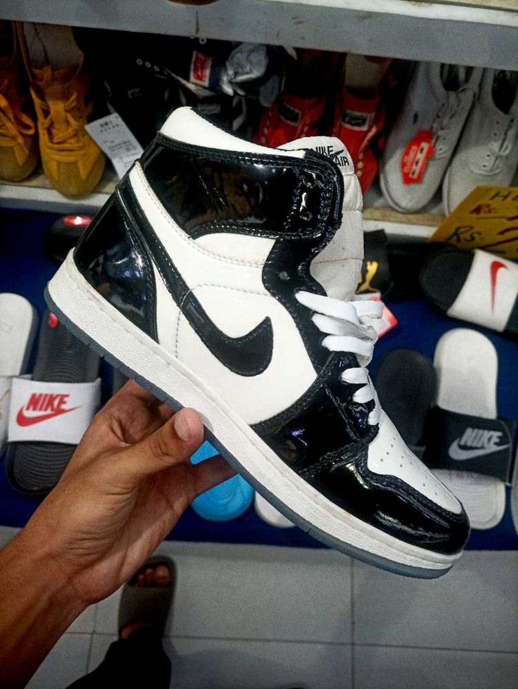 Nike Air Jordan 1 High Top Sneakers