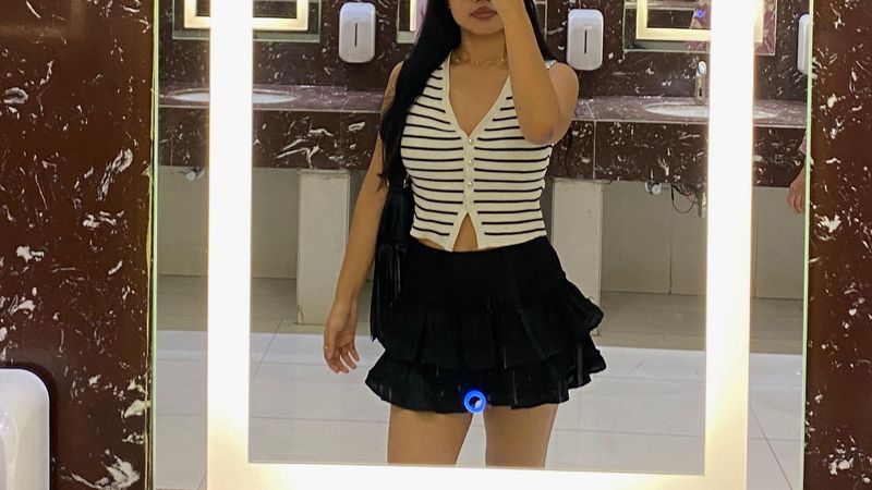 black tiered h&amp;m mini skirt