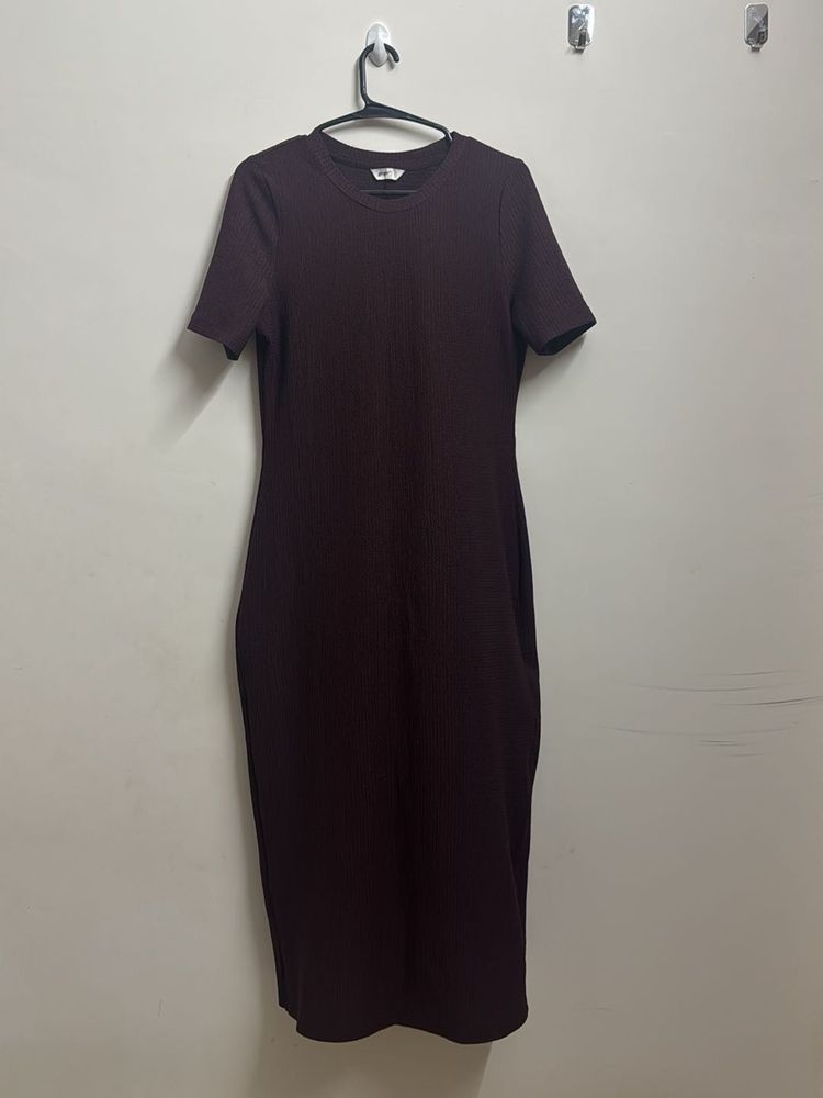 Ribbed Full-Length Bodycon Dress (L size)