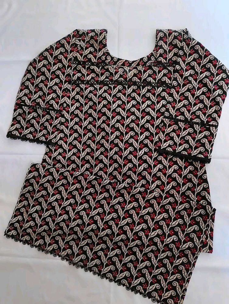 🌸 Designer Long Kurti with Back Dori Design