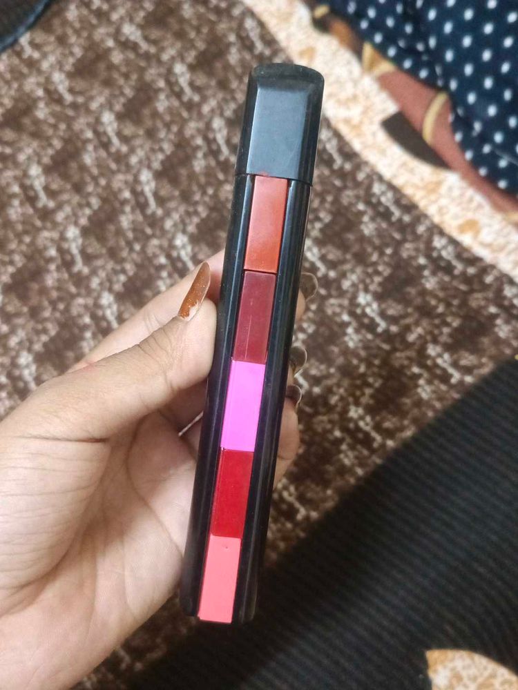 5-in-1 Lipstick Palette