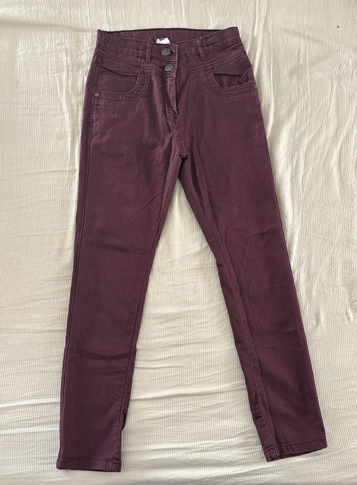 Burgundy High-Waisted Jeans