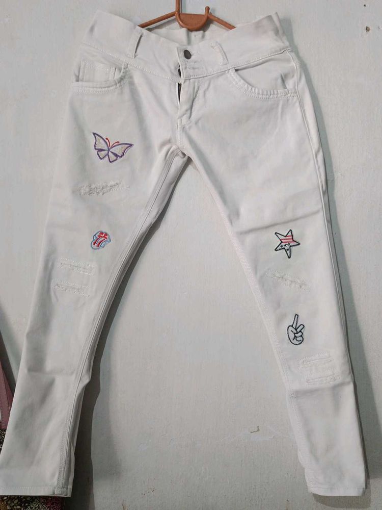 White Jeans with Appliques
