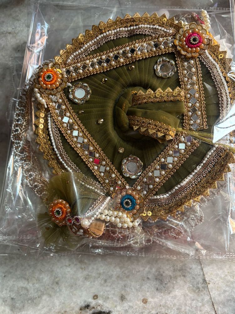 Krishna Idol Dress onle 1 pics with pagdi