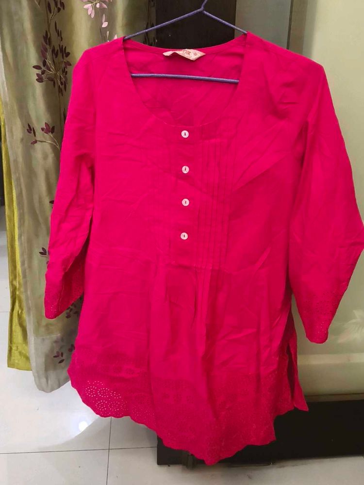 Vibrant Pink Embroidered Kurta