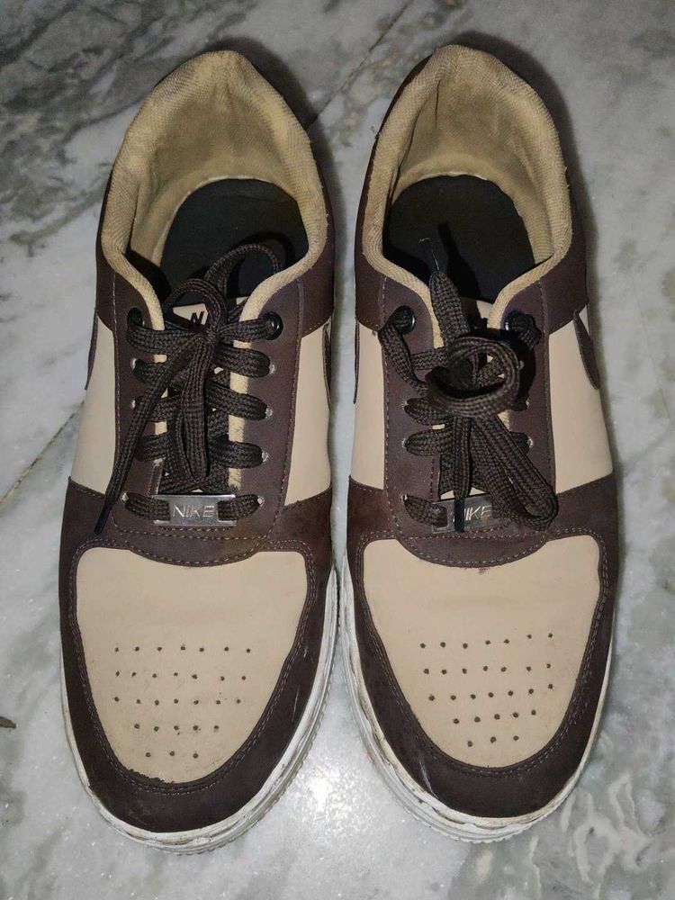 Nike Casual Sneakers