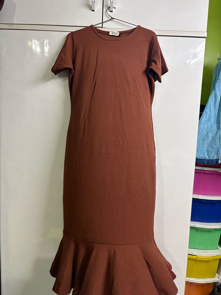 Brown Midi Dress with Ruffle Hem