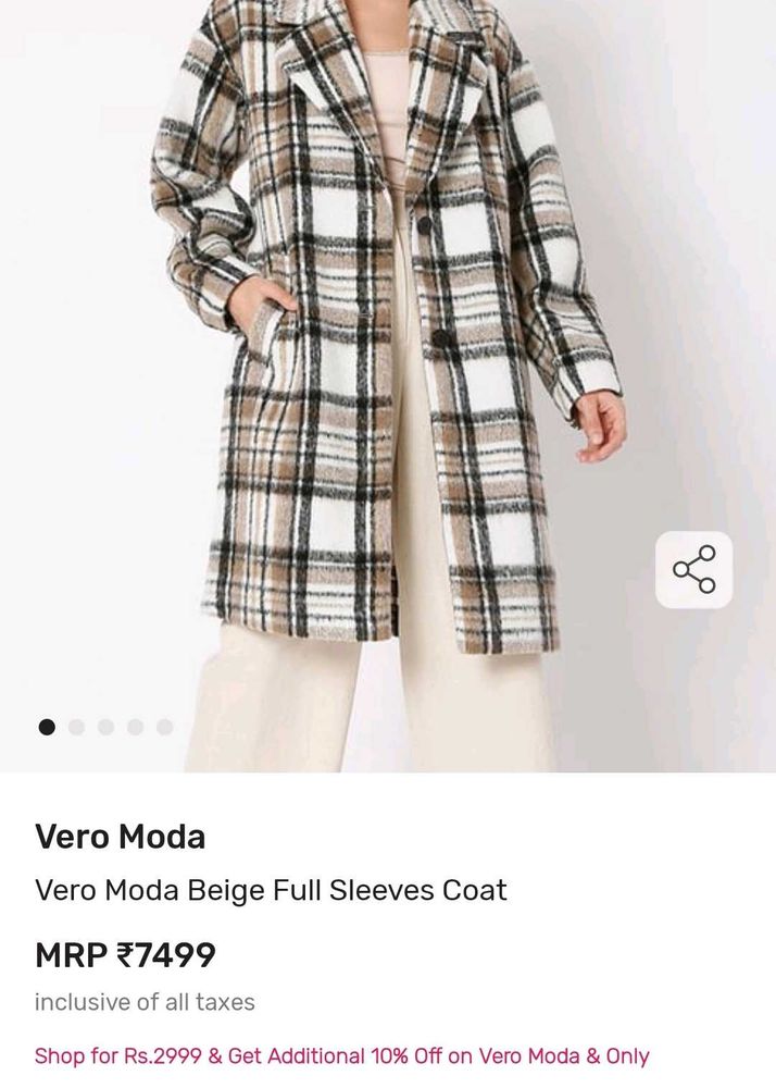Vero Moda Plaid Coat - Stylish and Warm