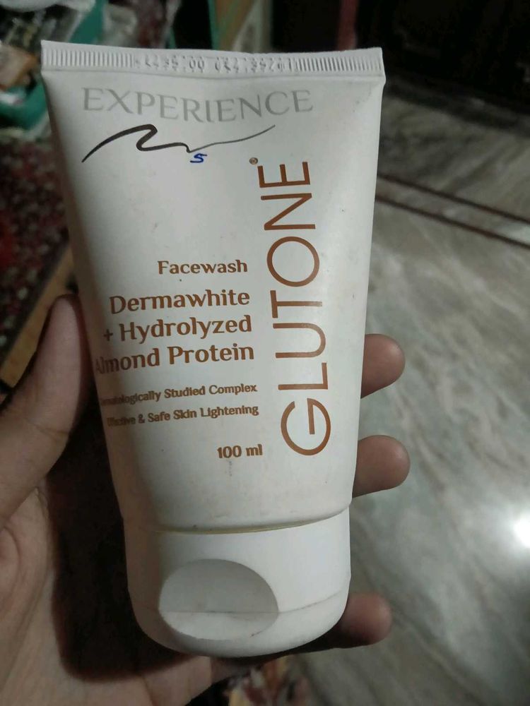 Glutone Facewash