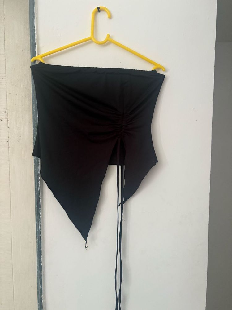 Black Strapless Ruched Asymmetrical Top