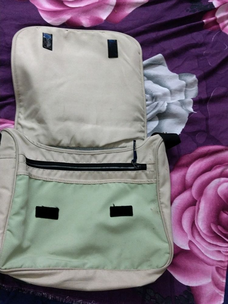 Vintage Messenger Bag