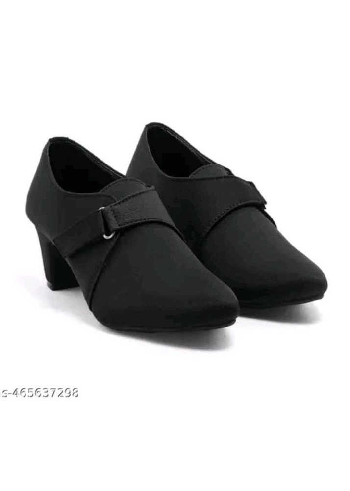 Stylish Black Block Heel Shoes