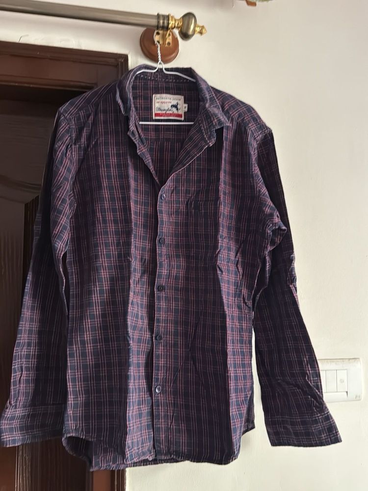 Men's Classic Plaid Long Sleeve Shirt
