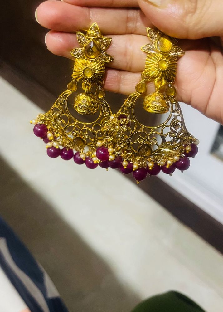 earring