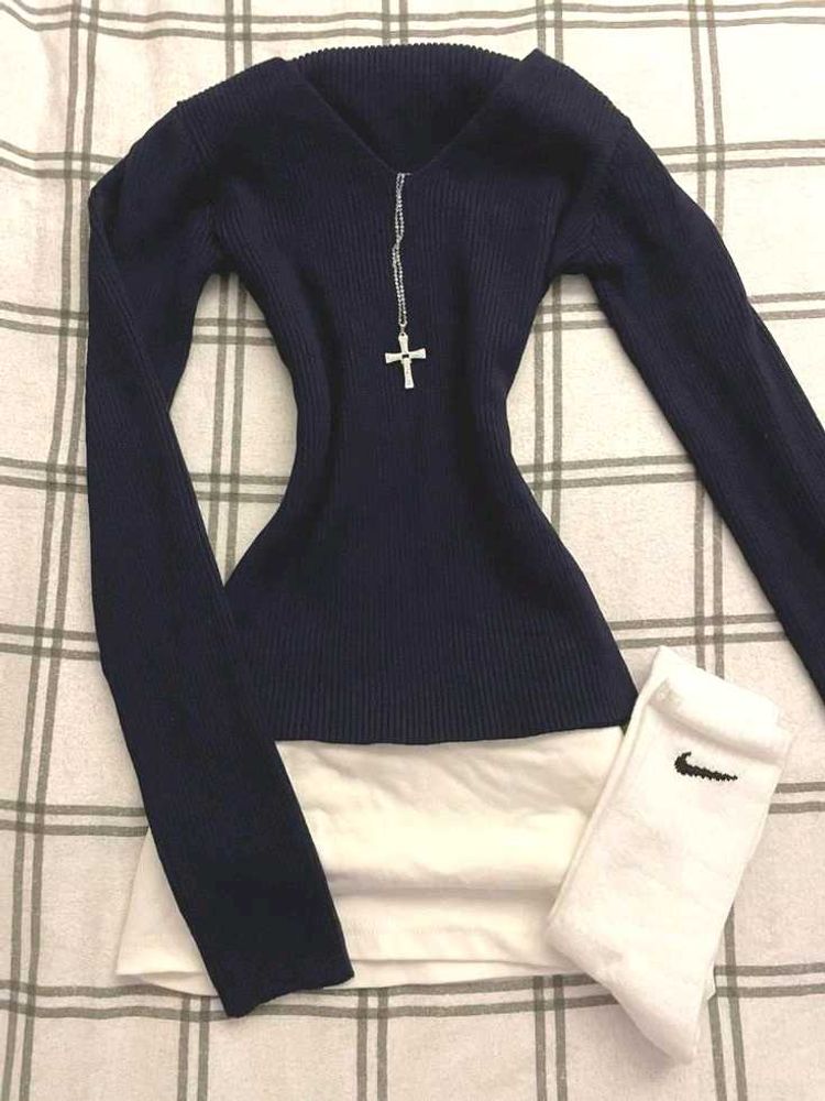 ✦ navy knit fairycore top ♡
