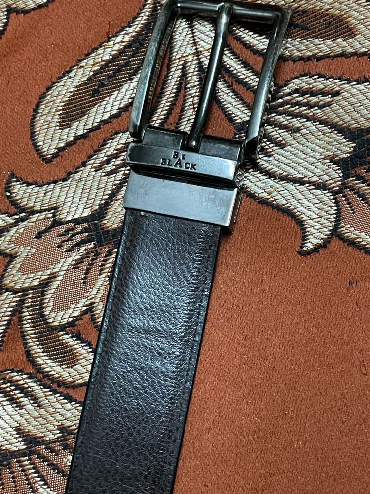 Stylish Reversible Leather Belt