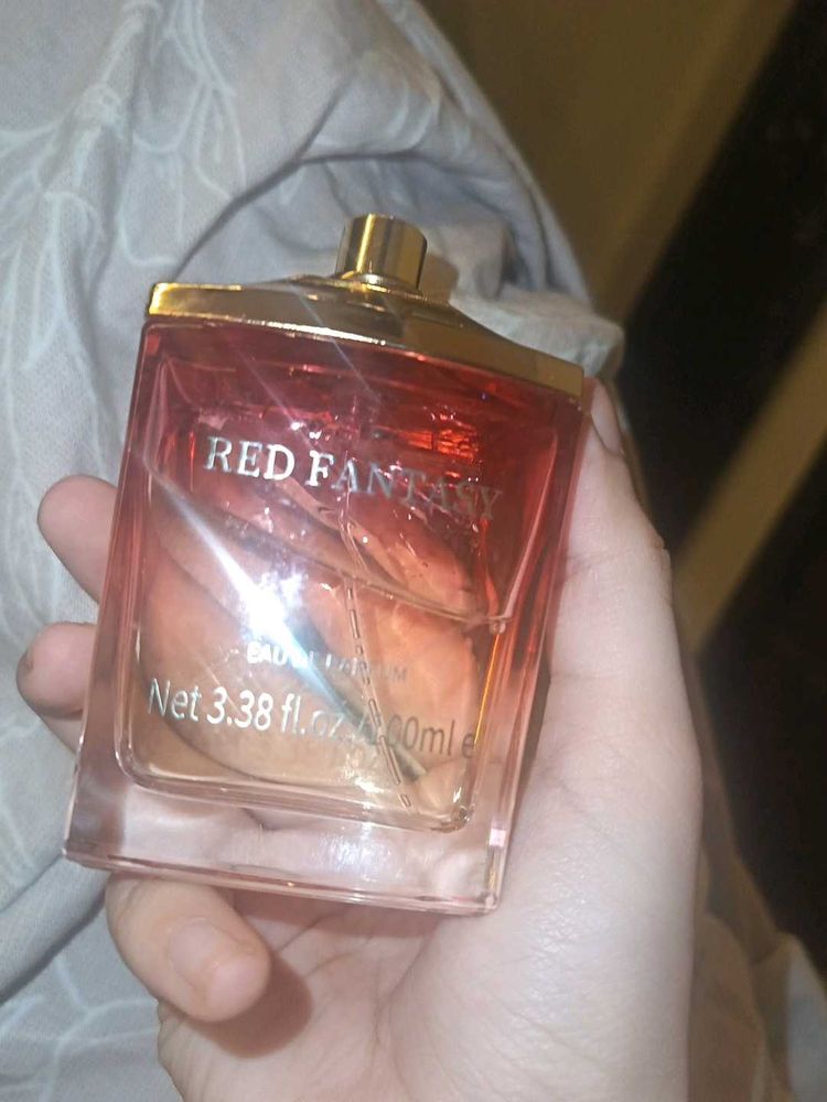 Red Fantasy Eau de Parfum Miniso