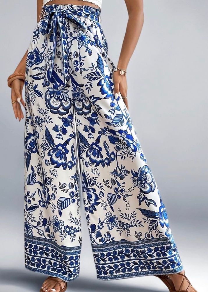 Chic Blue Floral Wide-Leg Pants
