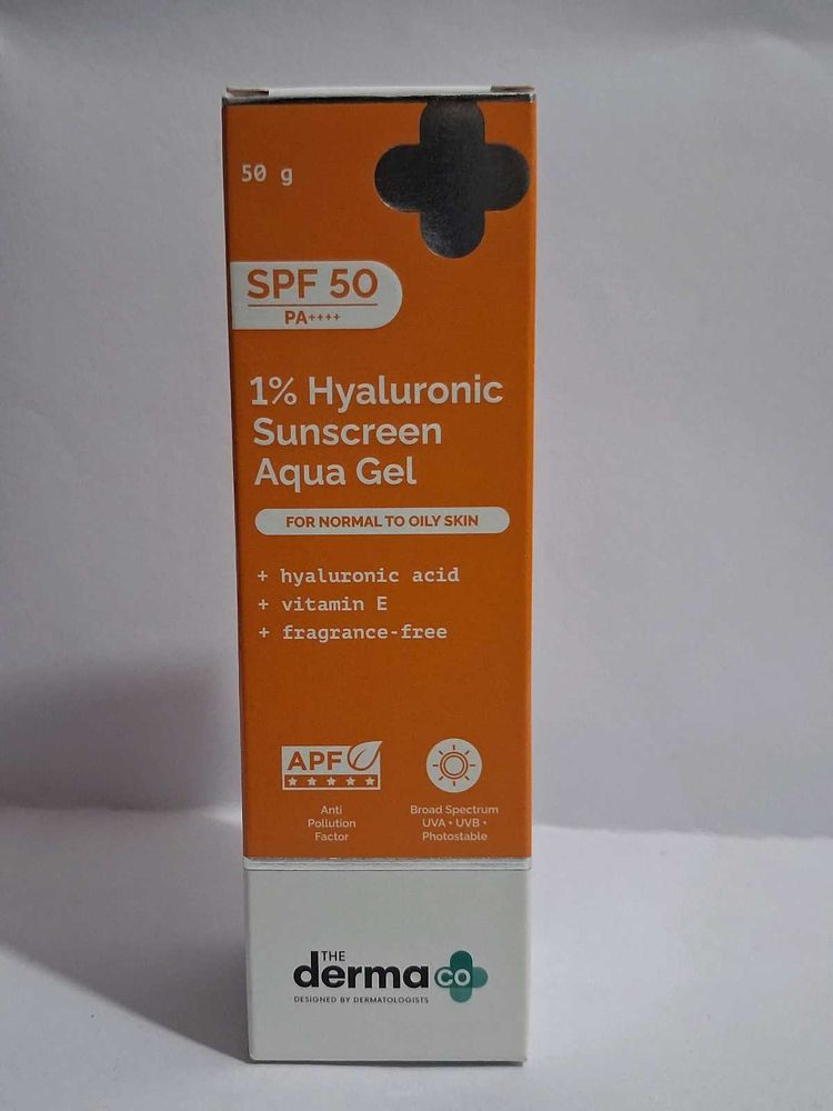 The Derma Co. 1% Hyaluronic Sunscreen Aqua Gel SPF