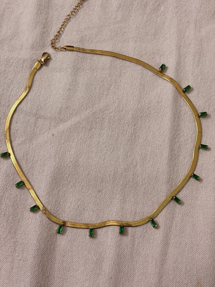 Gold Chain Necklace with Green stones anti-tarnish