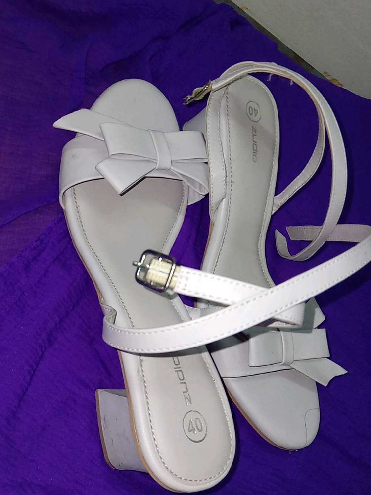SALE💥🧨ZUDIO HEELS💜