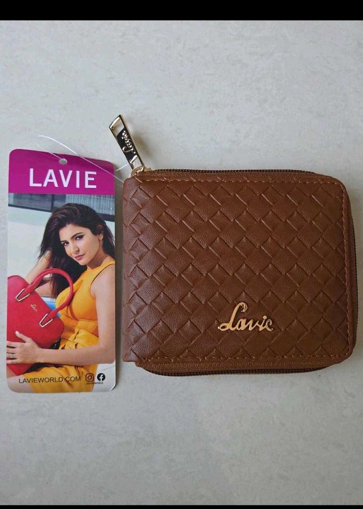 Lavie wallet in new condition with tags