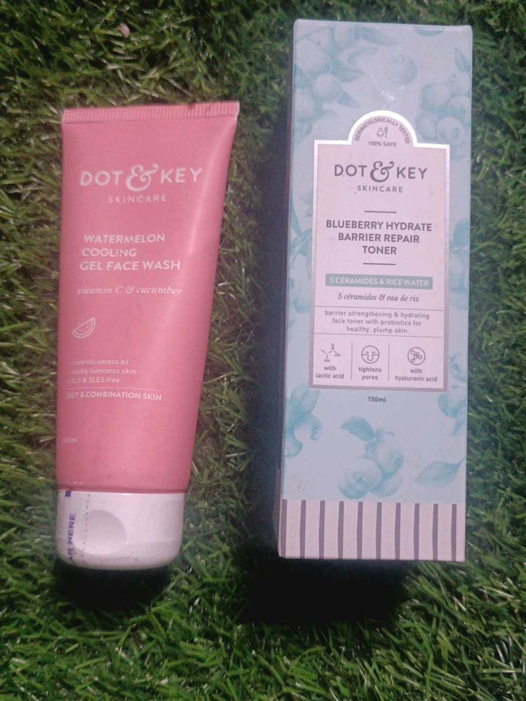 Dot &amp; Key Watermelon Cooling Face Wash
