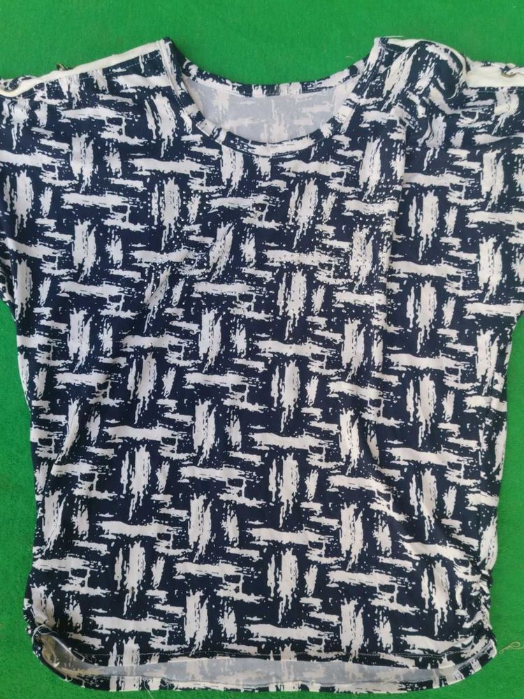 Stylish Printed Casual Top