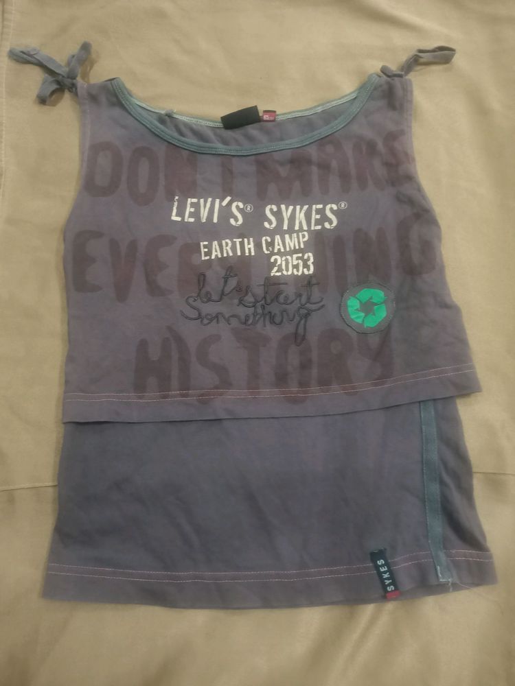 Levi's boat nack printed stylist tee