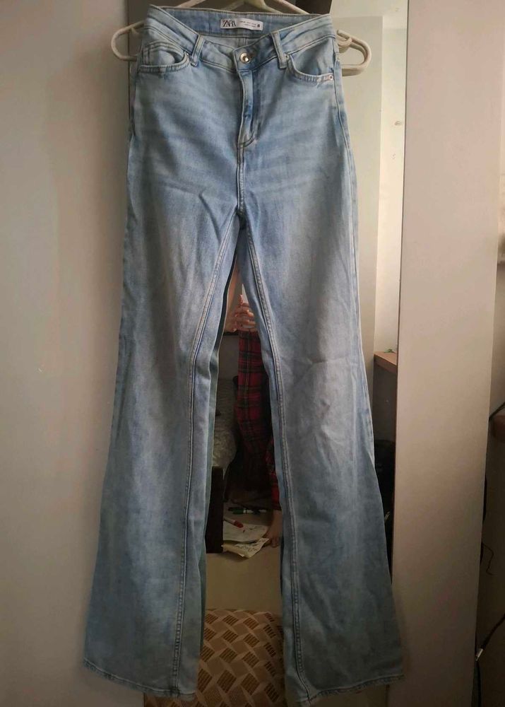 Zara Light Wash Flare Jeans