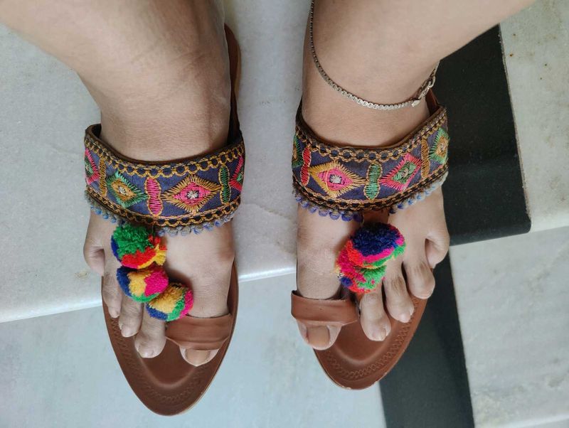 Comfortable Flat Sandals