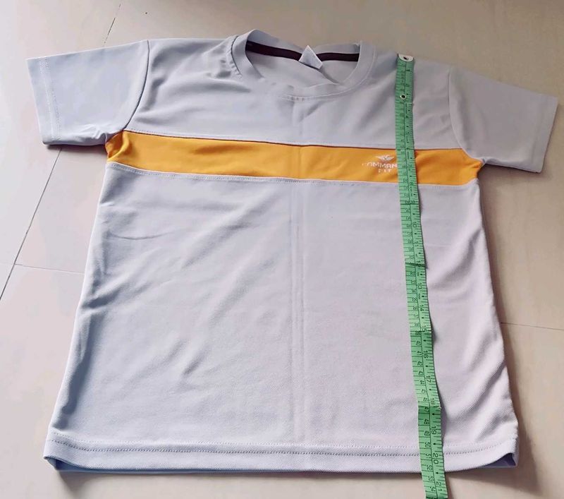 Men's grey &amp; Yellow Stripe T-Shirt