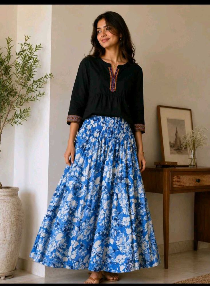 Beautiful Blue Floral Maxi Skirt