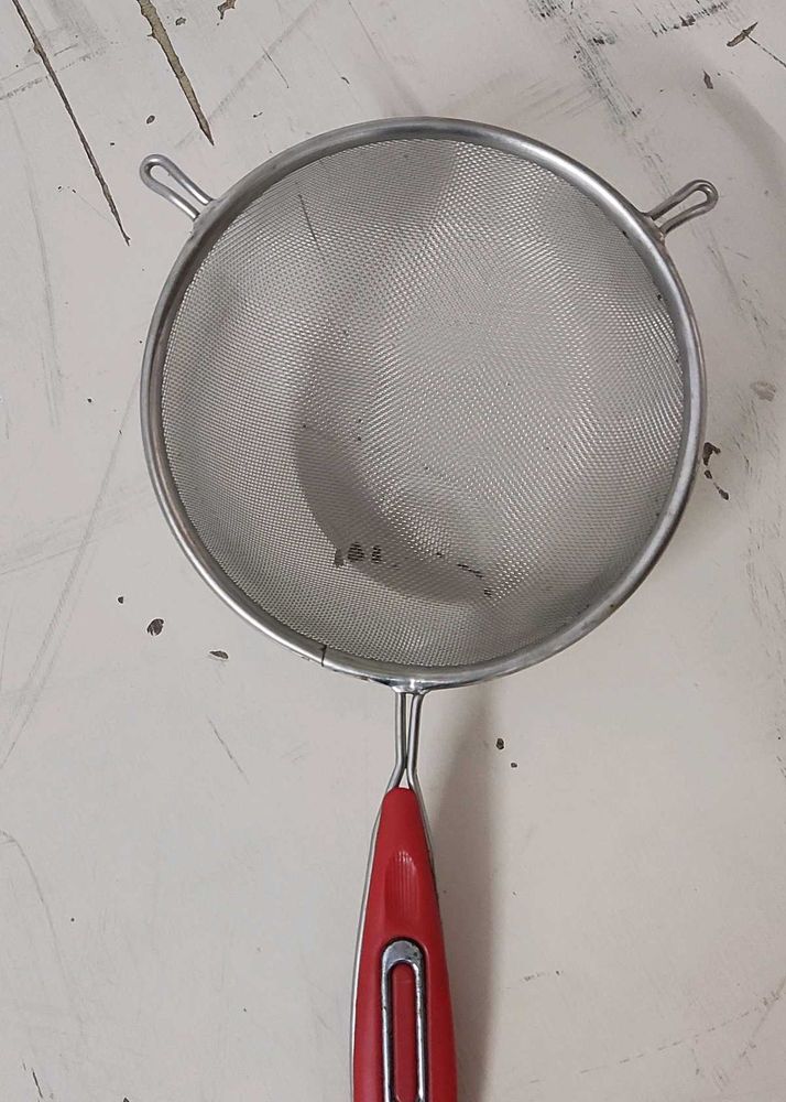 Big &amp; Deep Steel Mesh Strainer with Red Handle