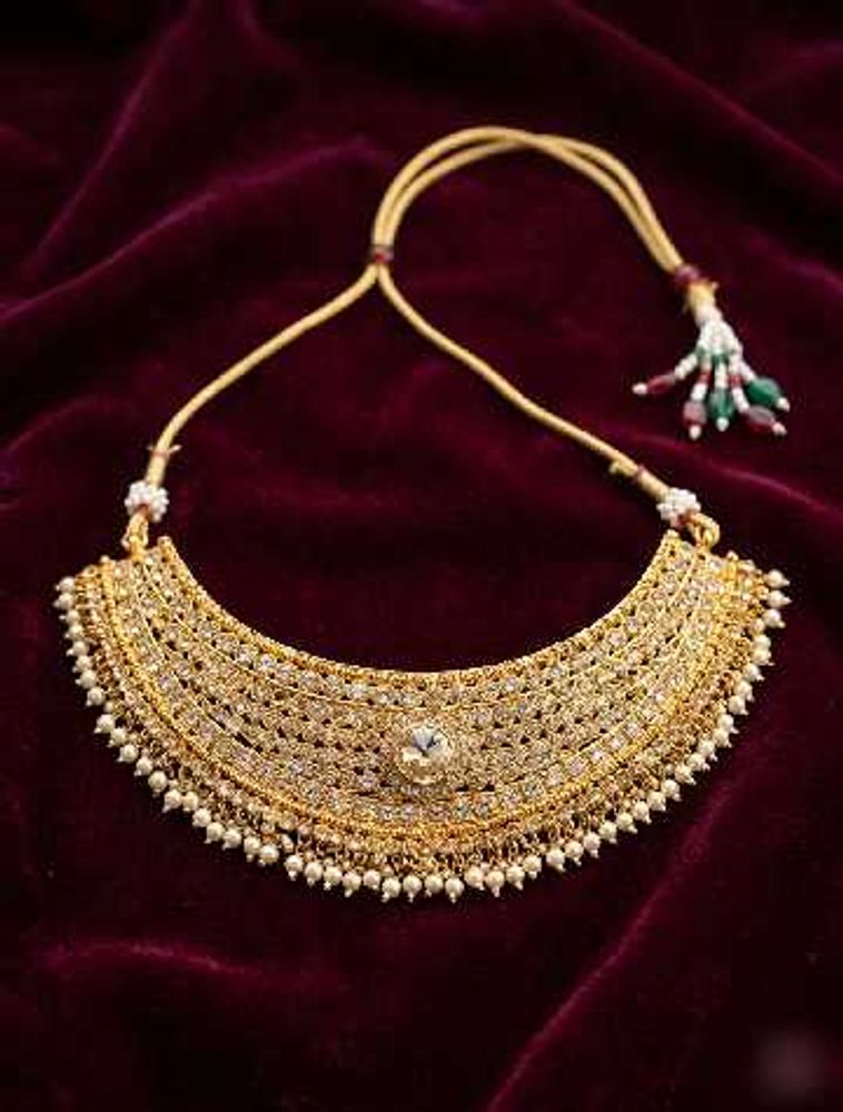 Exquisite Kundan &amp; Pearl Choker Necklace Set
