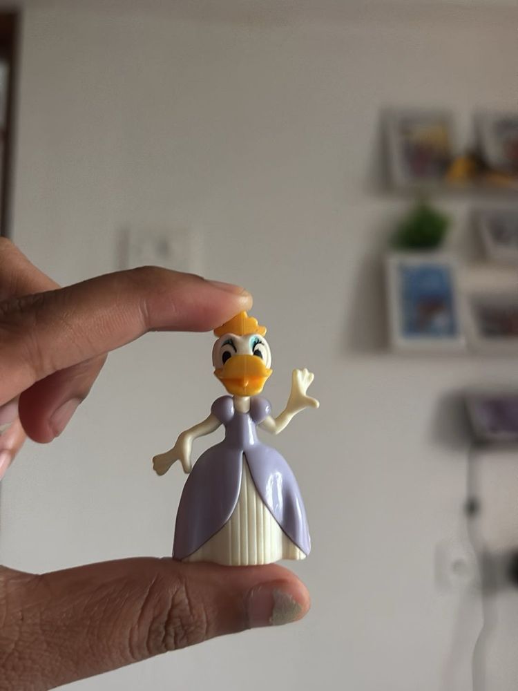 Disney Daisy Duck Toy Figure