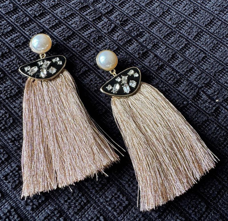Tassel Earrings with Pearls