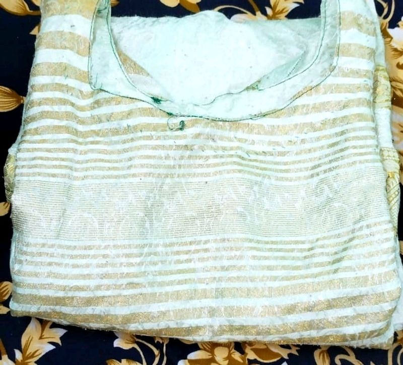 Elegant Striped Kurti with Gold Accents
