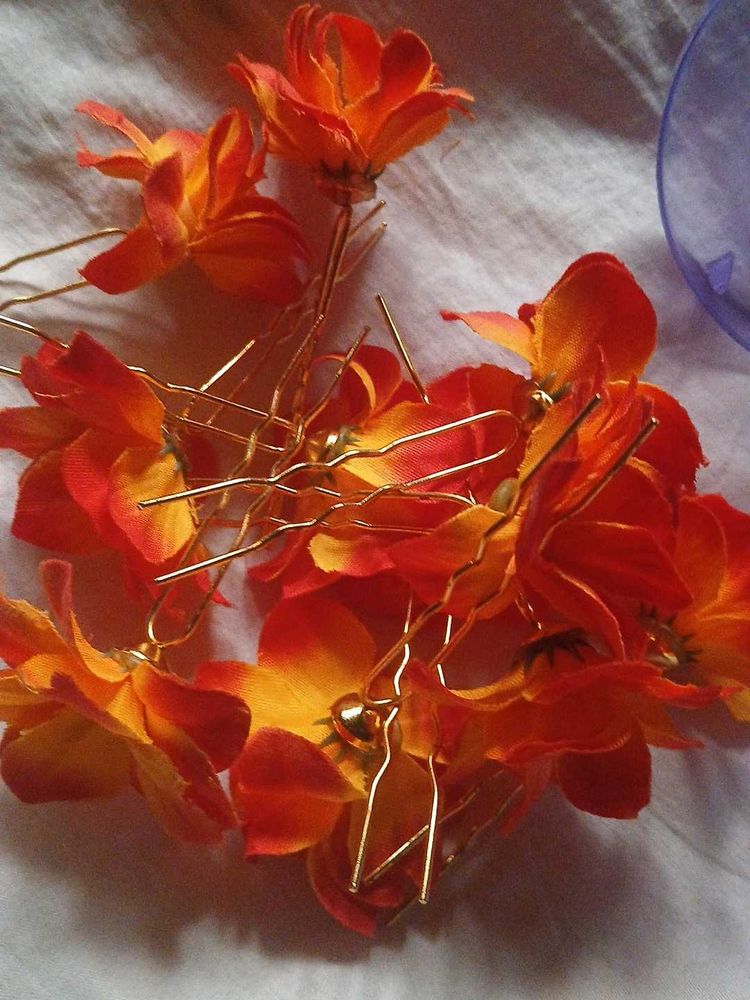 Floral Hair Pins - Set of 10 Accents